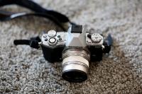 Olympus OM-D E-M5 Mark II Silver Camera Body + 2 Olympus M Zuiko Lenses + Lowepro bag NEAR NEW Olympus OM-D E-M5 Mark II Silver Camera Body + 2 Olympus M Zuiko Lenses + Lowepro bag NEAR NEW