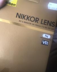 AF-S NIKKOR 24-70mm f/2.8E ED VR AF-S NIKKOR 24-70mm f/2.8E ED VR