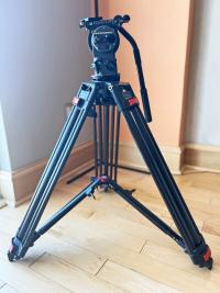 O'Connor Ultimate AV Head & 25L Carbon Fibre 2 Stage Tripod with spreader