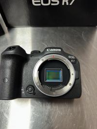 Canon EOS R7 32.5MP w/RF 16mm f/2.8 STM and RF 50mm f1.8mm