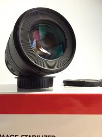 Canon 100mm f/2.8 L IS Macro 