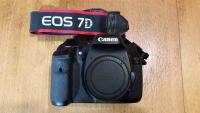 Canon 7D and EFS 18-55mm lens plus accessories