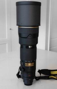 Nikon Nikkor AF-S 200-400mm f/4 G VR lens. Nikon Nikkor AF-S 200-400mm f/4 G VR lens.