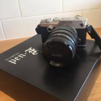 Olympus PEN-F Digital Camera (Silver) + M. Zuiko 12-40mm f/2.8 PRO Lens Kit
