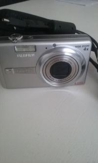 Fujifilm FinePix F480 Compact Digital Camera Fujifilm FinePix F480 Compact Digital Camera