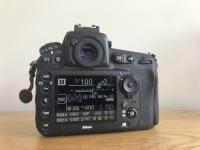 Nikon D810 Body + 2 x battery's and charger