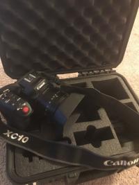 Canon XC10 Camcorder