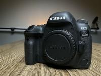 Gently Used Canon 5D Mark IV camera Body Only 