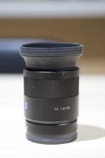 Sony Zeiss Sonnar FE 55m f1.8 ZA lens