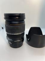 Canon EF-S 17-55mm F2.8 IS USM zoom lens