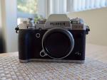 Fujifilm X-T3 Silver With Extras (Shutter Count 1493)