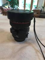 Canon TS-E 17mm L series tilt shift lens