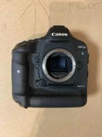 Canon EOS-1D Mark II 