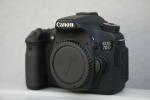 Canon EOS 70D 20. 2 MP Digital SLR Camera with EF-S IS STM 18-135mm Lens - Black